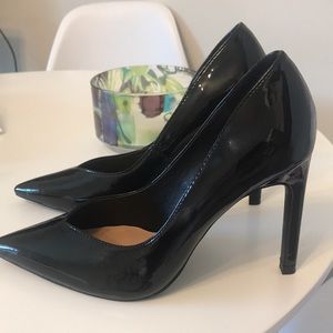 Black scarpin Zara